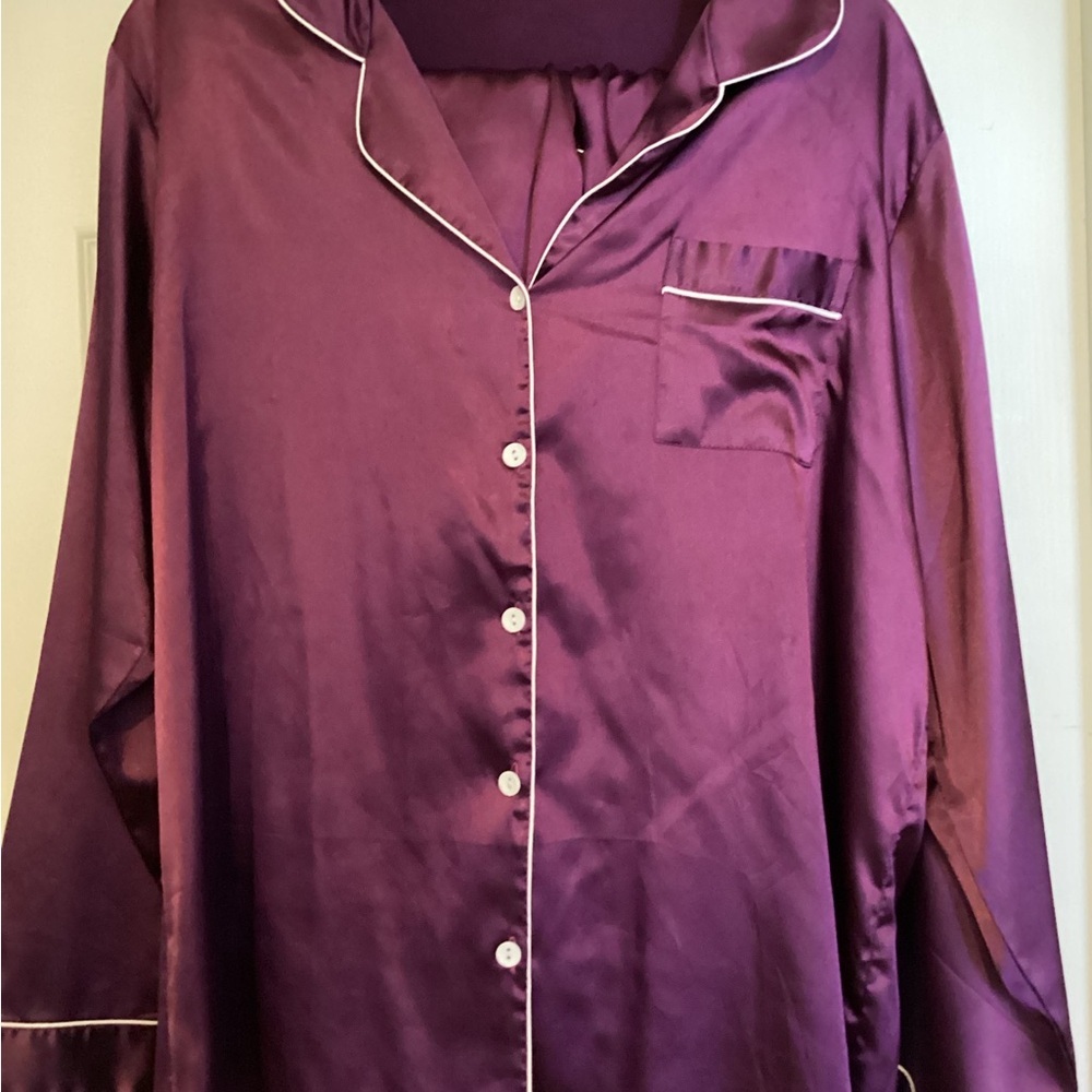 Women's Purple Satin Pajama Set - Picture 2 of 3